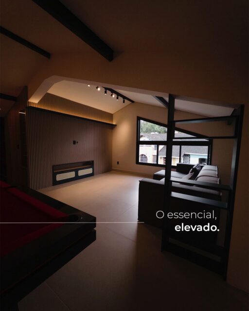 Sofisticação que se revela nos detalhes.
Linhas marcantes, iluminação estratégica e a harmonia perfeita entre forma e função.EVVIQ — o essencial, elevado. ✨#evviq #rivieradesãolourenço